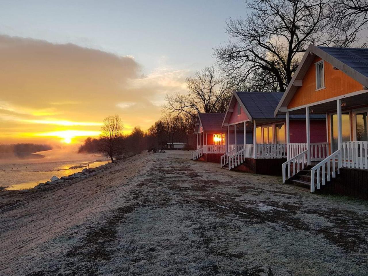 Playa Di Valverde Galliate Zewnętrze zdjęcie